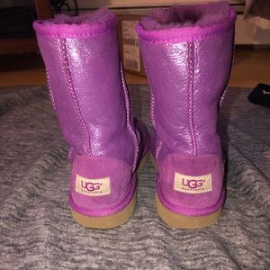 Purple shimmery Ugg’s
